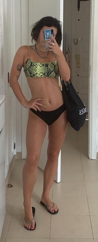 Ramona Marquez Голе фотографије OnlyFans 45