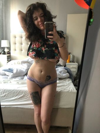Rax King Голе фотографије OnlyFans 5