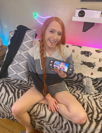 redheadwinner Голе фотографије OnlyFans 8