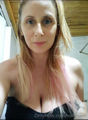 Rominavc Голе фотографије OnlyFans 9