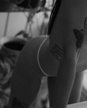 Ropebite Голе фотографије OnlyFans 14
