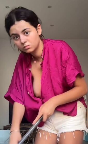 Rorogirl Голе фотографије OnlyFans 12