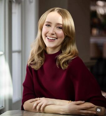 Rose Ayling Голе фотографије OnlyFans 4