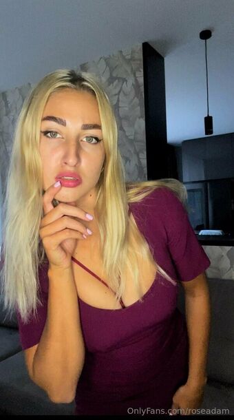 roseadam Голе фотографије OnlyFans 8