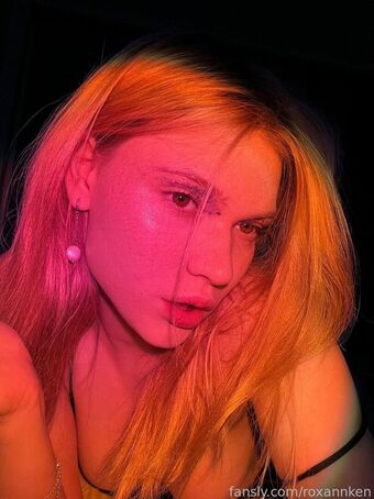 roxannken Голе фотографије OnlyFans 28