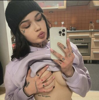 RoxyBlum Голе фотографије OnlyFans 4