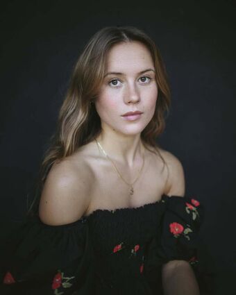 Ruby Hartley Голе фотографије OnlyFans 19