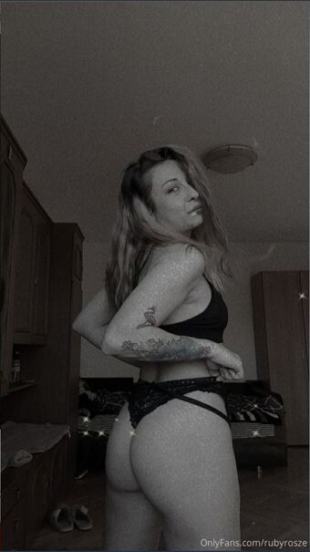 rubyrosze Голе фотографије OnlyFans 1