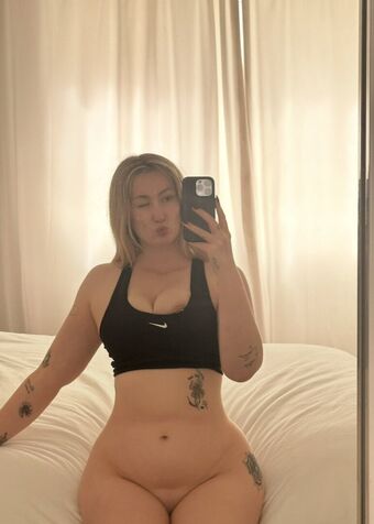 rubythestallion Голе фотографије OnlyFans 69