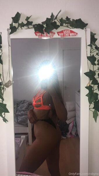Rxbynx Голе фотографије OnlyFans 20