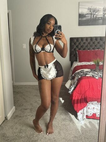 Sakimo Голе фотографије OnlyFans 1