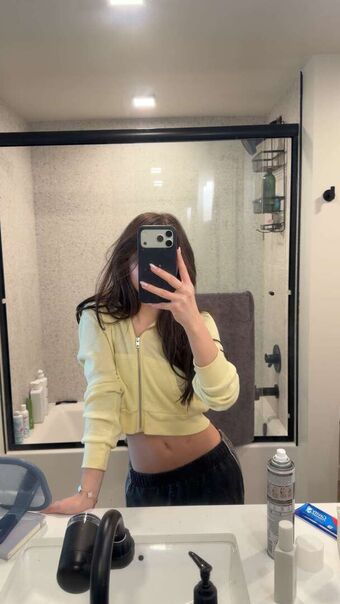 Sakura Shymko Голе фотографије OnlyFans 140