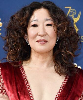 Sandra Oh Голе фотографије OnlyFans 14