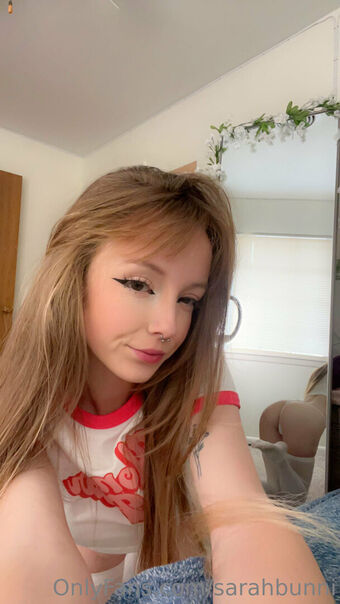 Sarahbunni Голе фотографије OnlyFans 17
