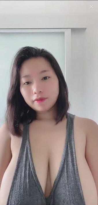 Saranrom Голе фотографије OnlyFans 17