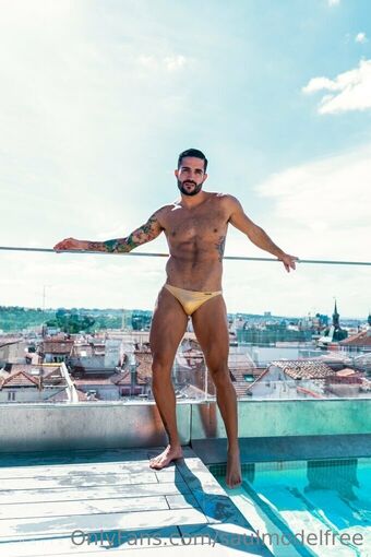 saulmodelfree