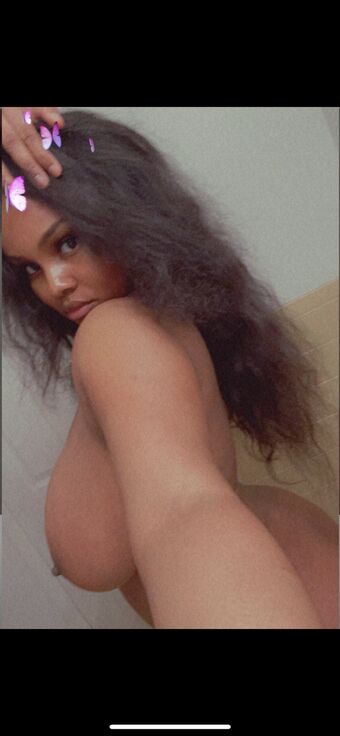sayprettyplease Голе фотографије OnlyFans 1