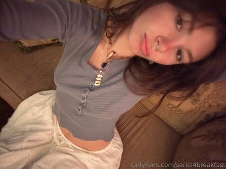 serial4breakfast Голе фотографије OnlyFans 7