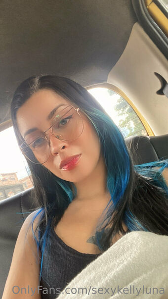 sexykellyluna