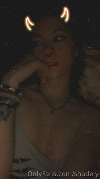 shadely Голе фотографије OnlyFans 13