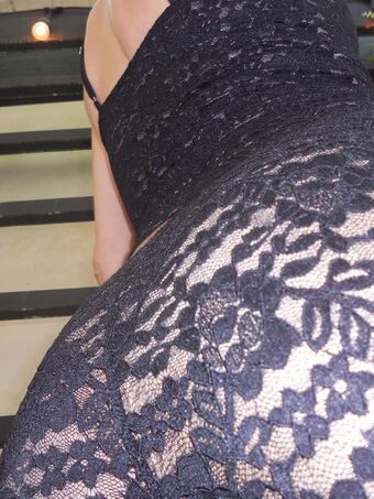 Shelley Hennig Голе фотографије OnlyFans 62