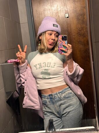 shellpageau Голе фотографије OnlyFans 19