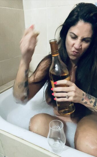 Shexit Голе фотографије OnlyFans 11