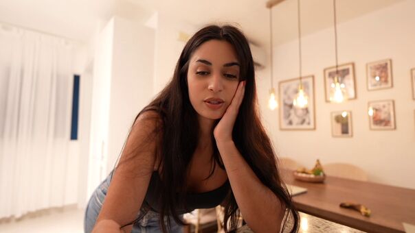 Shirin Azami Голе фотографије OnlyFans 649