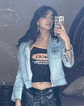 Sia Kumar Голе фотографије OnlyFans 7
