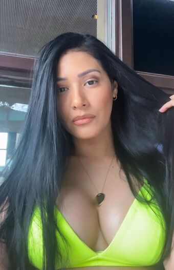 Simaria Голе фотографије OnlyFans 58