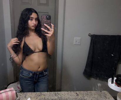 simmarss Голе фотографије OnlyFans 3