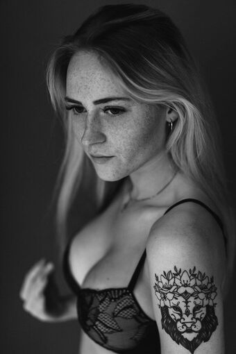 Simona Dalgaard Голе фотографије OnlyFans 9