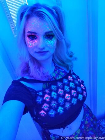 SimplexityLaFae Голе фотографије OnlyFans 3