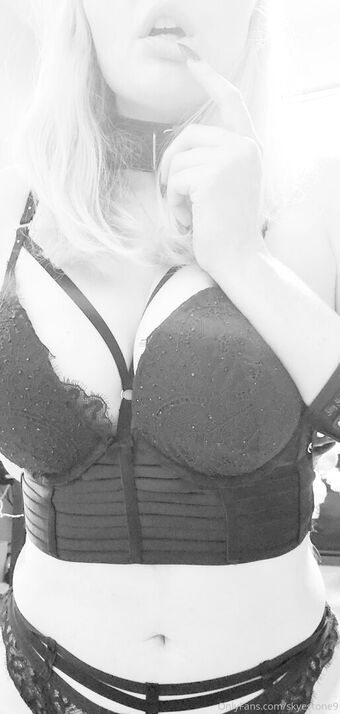 skyestone9 Голе фотографије OnlyFans 28