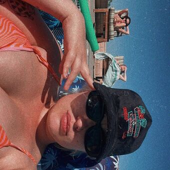 Skyler Wright Голе фотографије OnlyFans 5