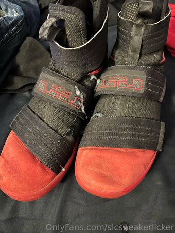 slcsneakerlicker