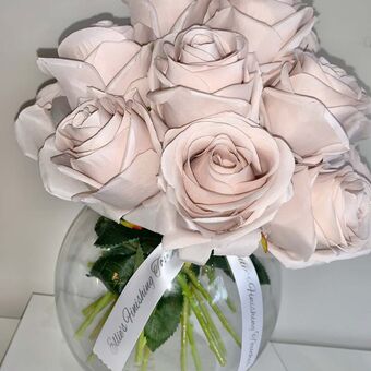 small.rose Голе фотографије OnlyFans 22