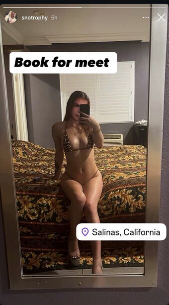 Snotrophy ❄️???? Голе фотографије OnlyFans 1