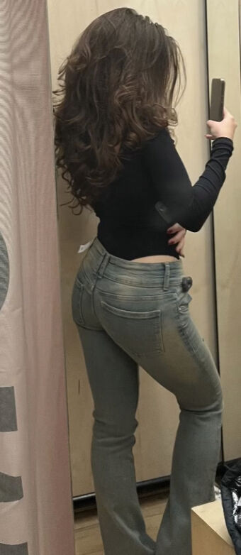 Sofia Pop Голе фотографије OnlyFans 8