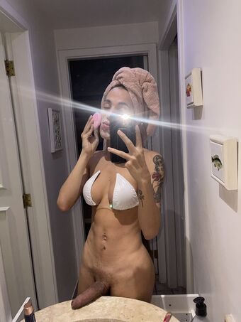 Sofia Rabello Голе фотографије OnlyFans 20