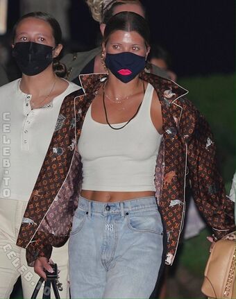 Sofia Richie Голе фотографије OnlyFans 180