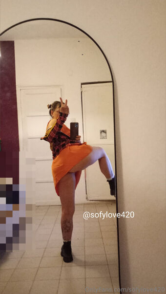 sofylove420 Голе фотографије OnlyFans 17
