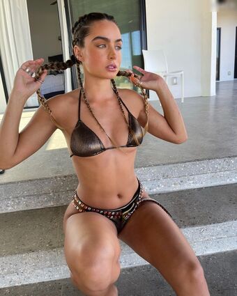 Sommer Ray