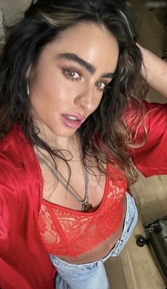 Sommer Ray