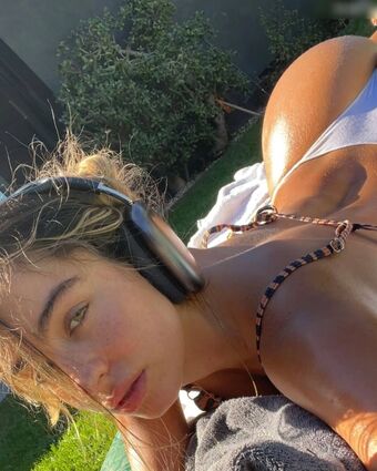 Sommer Ray