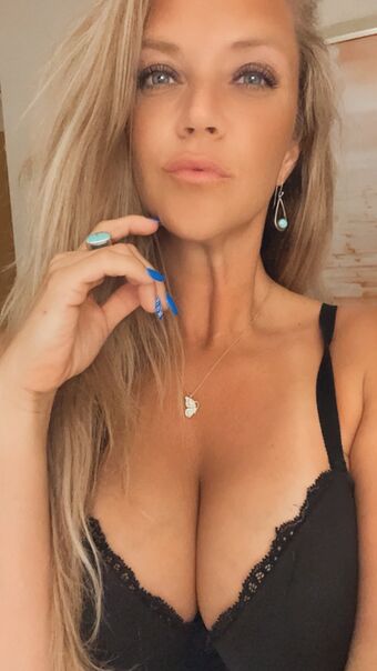 sonnirae Голе фотографије OnlyFans 11