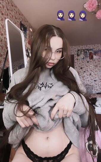 Sora4kawu, Sora_4ka, Emilyfluffy, Emily_Qween