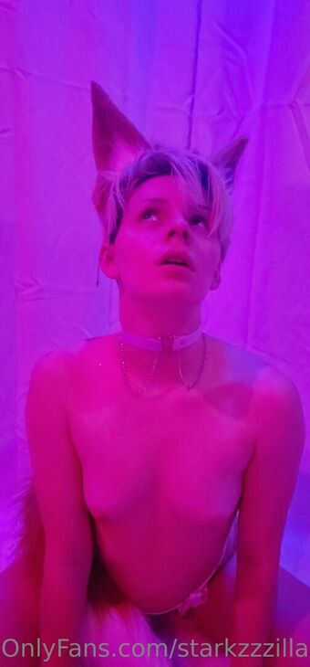 starkzzzilla Голе фотографије OnlyFans 28