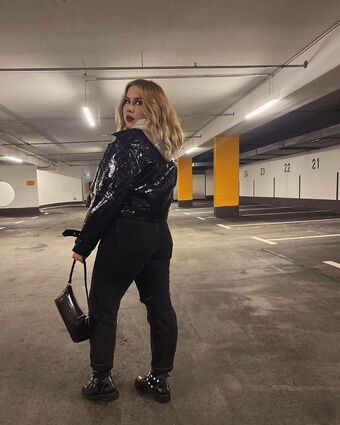Stefanie Голе фотографије OnlyFans 29