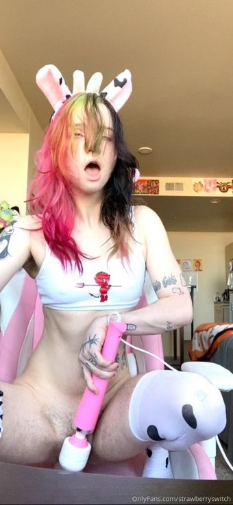 strawberryswitch